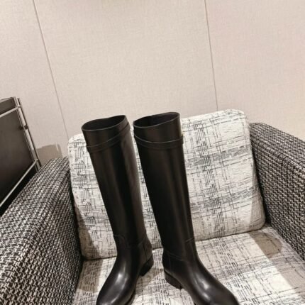 Dior over-the-knee knight calfskin boots size: :35-39(40 .41 can be customized)note shoes size when you fill shipping address